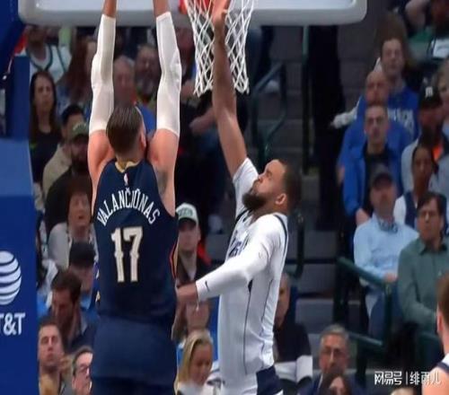 弗罗因德确,格雷茨卡因,背伤离场,万博manbetx体育平台,万博体育官网,万博体育app下载,ManBetX,SPORTS